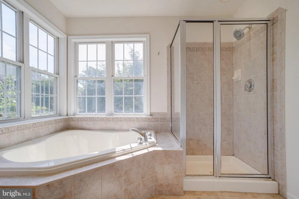 Photo of 4835 SEVEN TRAILS CIRCLE