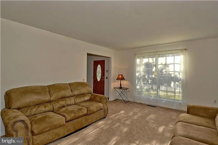 Photo of 10304 SNOWDEN ROAD