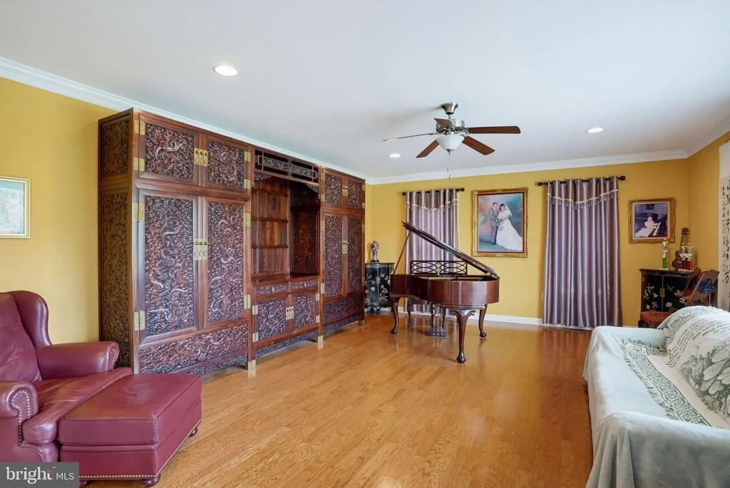 Photo of 35525 PEREGRINE ROAD