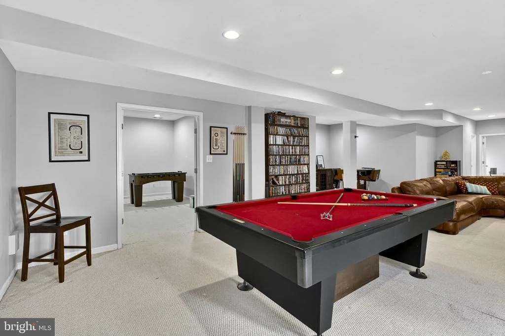 Photo of 42758 GLENSIDE DRIVE