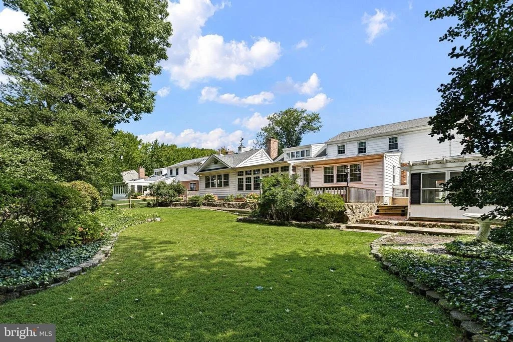 Photo of 1110 WEBSTER DRIVE