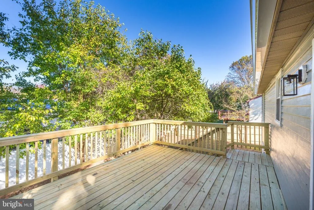 Photo of 1377 ROLLINGHOUSE DRIVE