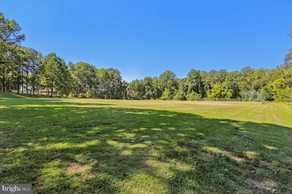 Photo of 2105 WALKING CREST COURT