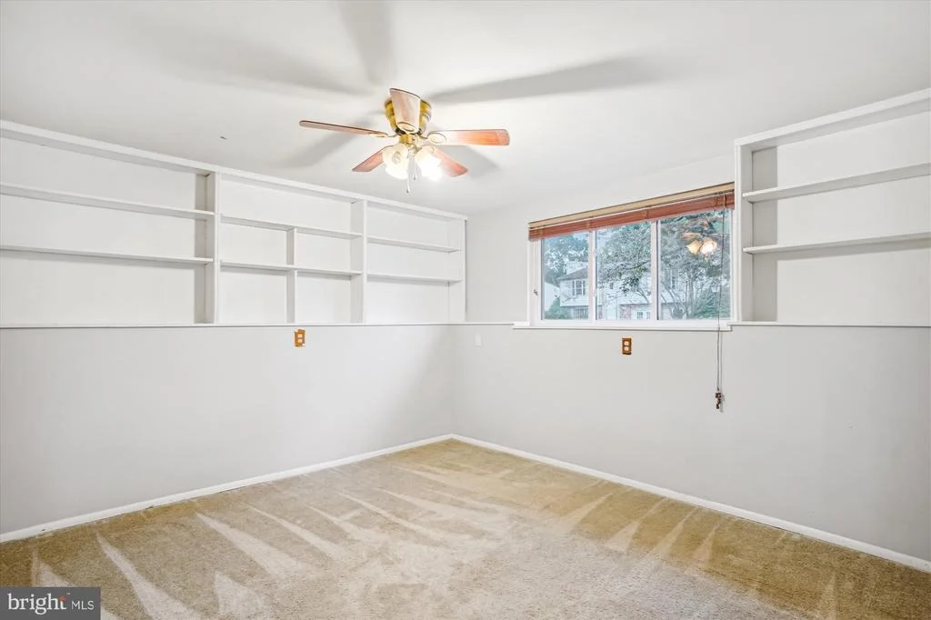 Photo of 19013 PERRONE DRIVE