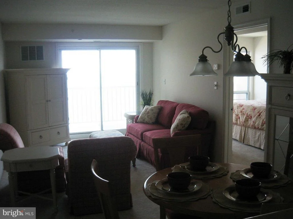 Photo of Unit 708 at 8501 BAYSIDE ROAD