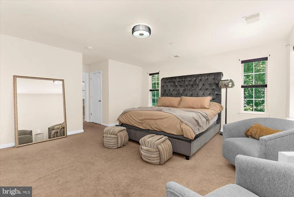 Photo of 7807 STONEBRIAR DRIVE