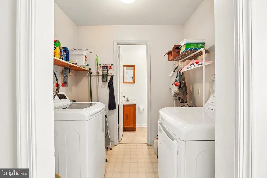 Photo of 2215 CHEROKEE DRIVE