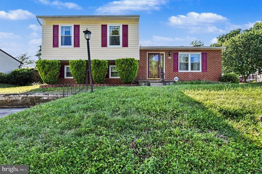 Photo of 9531 GUNHILL CIRCLE