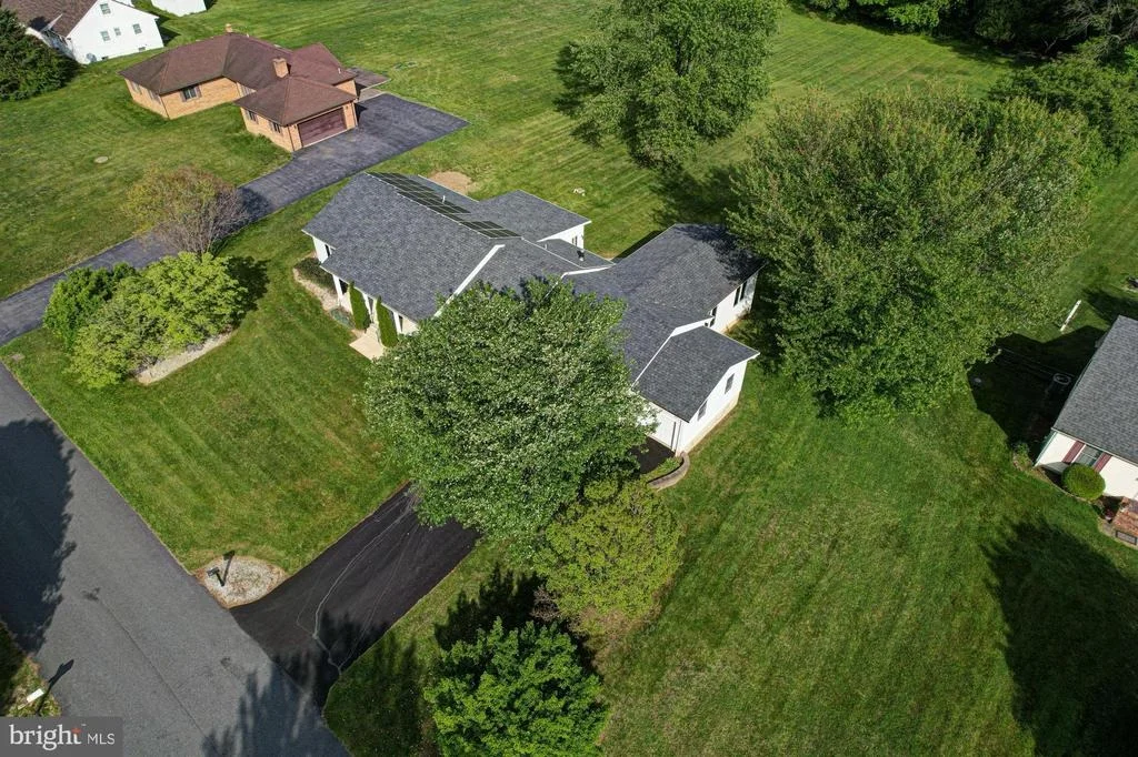 Photo of 133 WALLS WAY