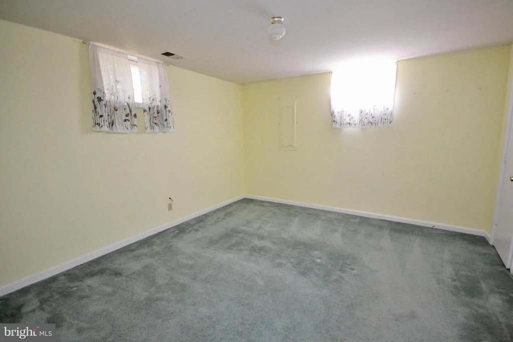 Photo of 246 CHOPTANK ROAD