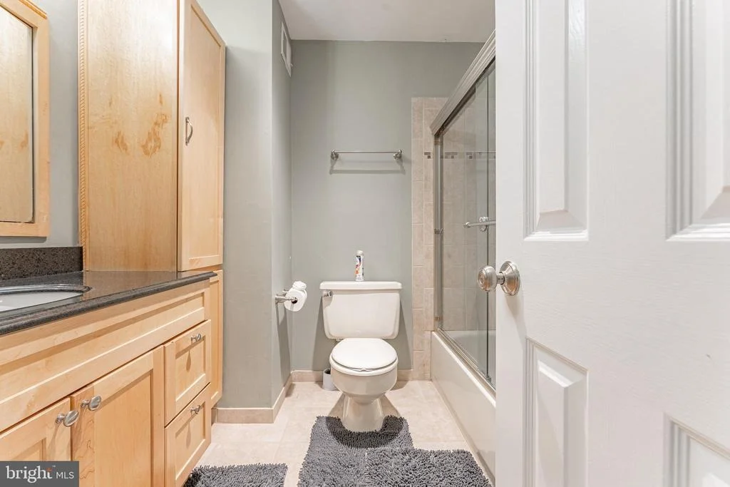 Photo of 11 CHATEAU CIRCLE