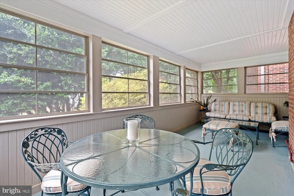 Photo of 1033 SWINKS MILL ROAD