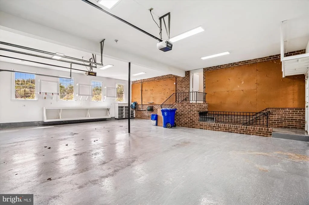 Photo of 8849 TUCKERMAN LANE