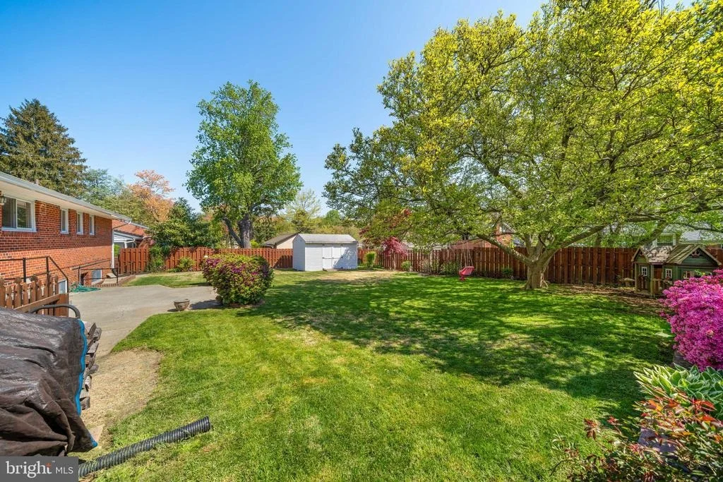 Photo of 1509 VIVIAN PLACE
