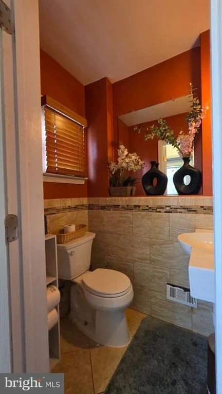 Photo of 5448 MACBETH STREET