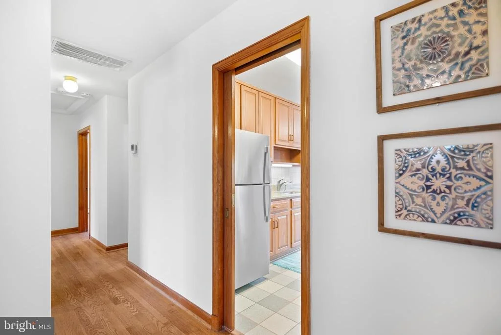 Photo of 10207 LARISTON LANE