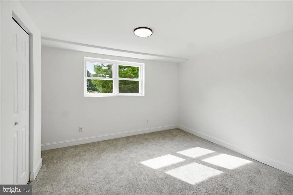Photo of 9013 PINEHURST DRIVE