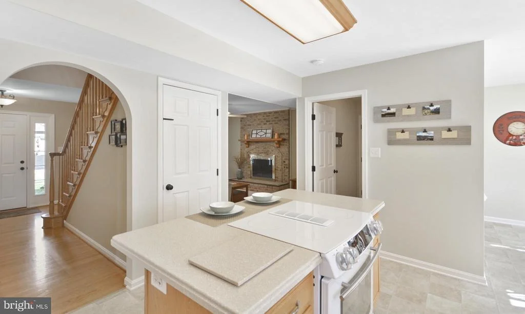 Photo of 2406 NOBLE MANOR LANE