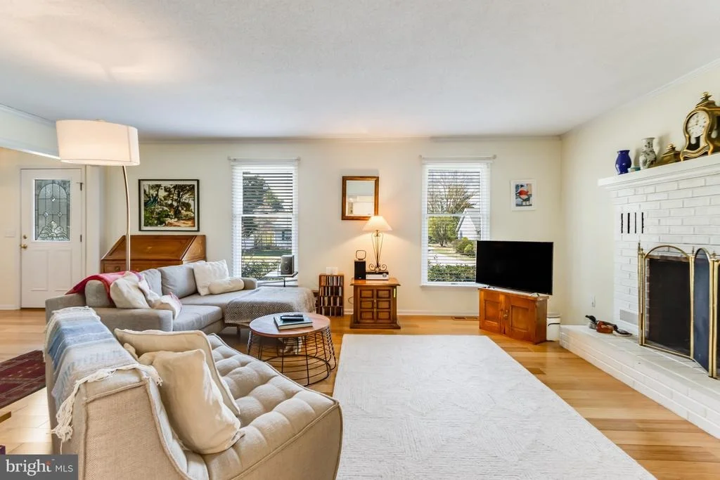 Photo of 15 HARBORVIEW ROAD