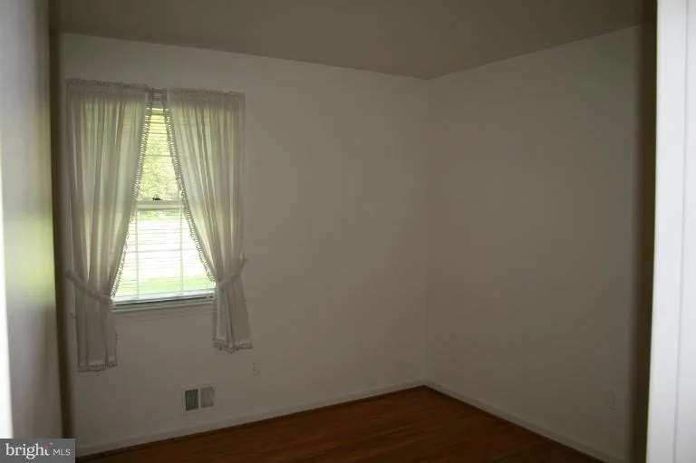 Photo of 625 WHITINGHAM DRIVE