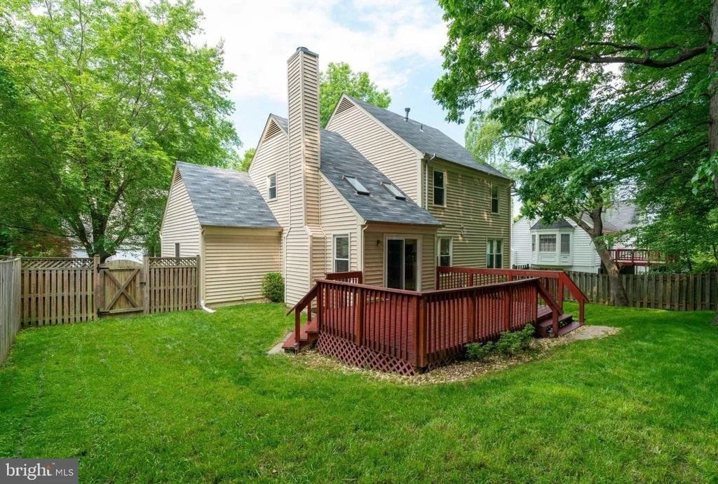 Photo of 7809 RED TULIP COURT