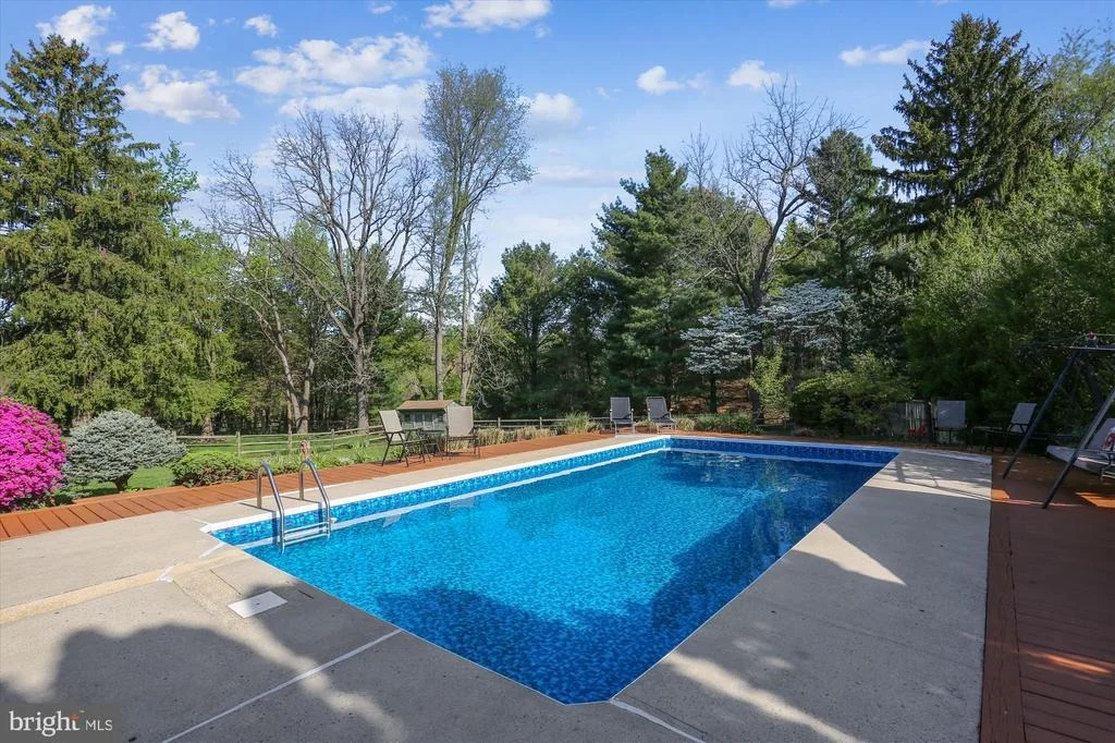 Photo of 12221 MAJOR DRIVE