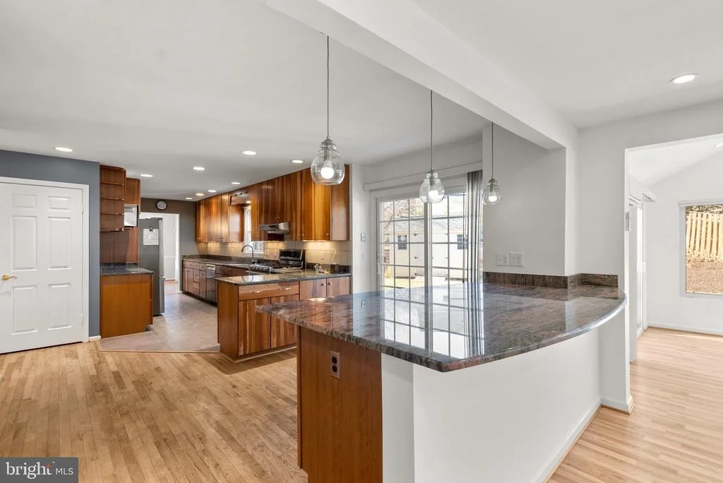 Photo of 4425 THORNHURST DRIVE