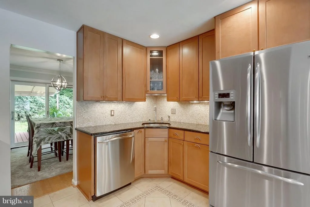 Photo of 4617 THORNHURST DRIVE