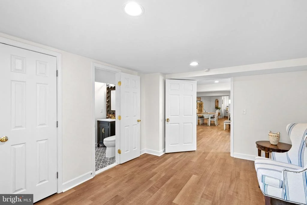 Photo of 15064 BARLOW DRIVE