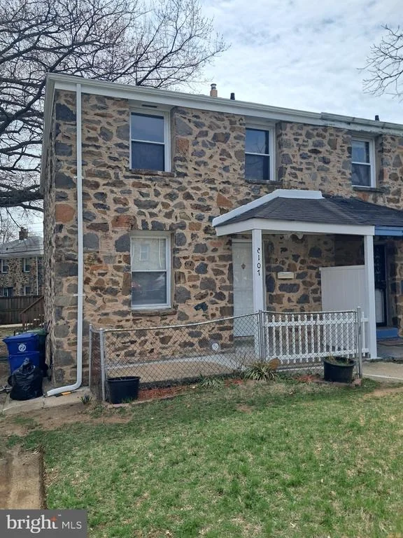 Photo of 5107 LAUREL AVENUE
