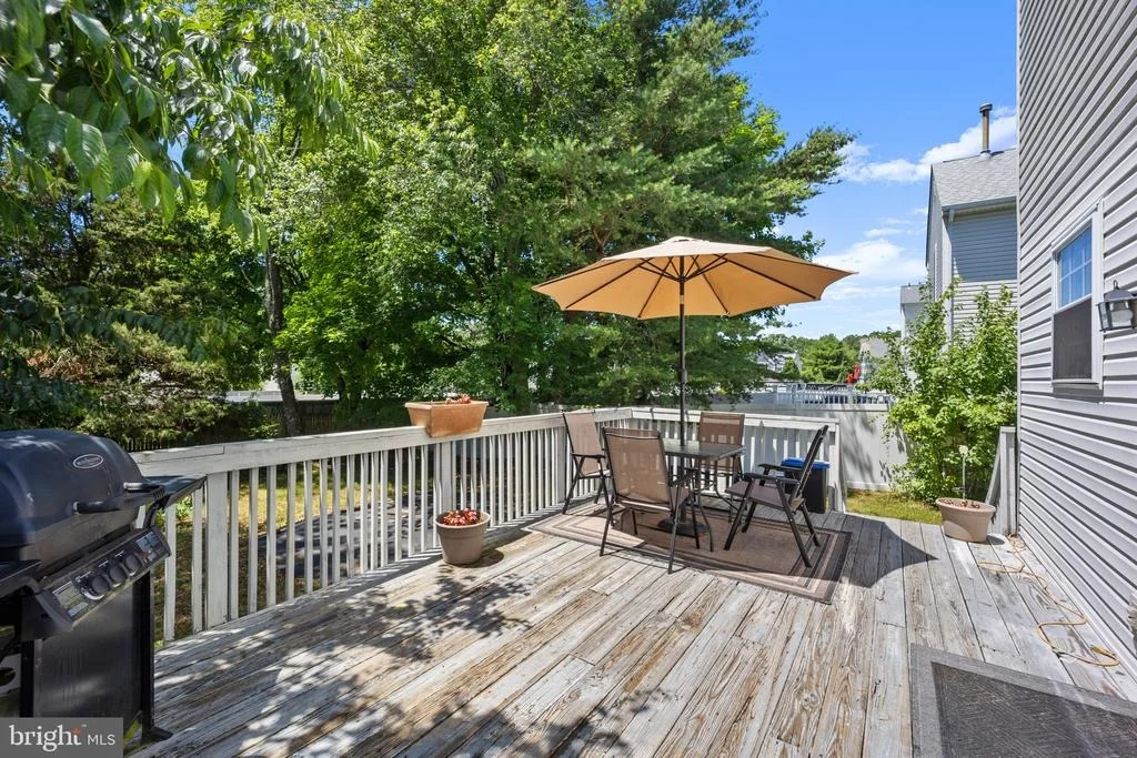Photo of 64 OAKTON DRIVE