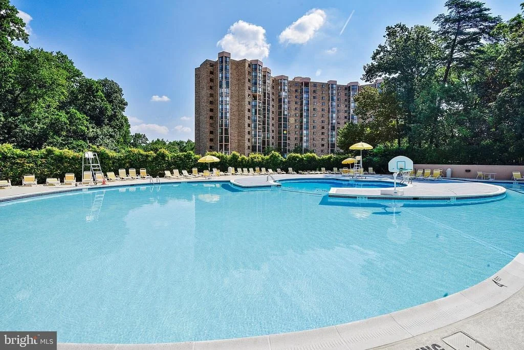 Photo of Unit 310 at 5902 MOUNT EAGLE DRIVE