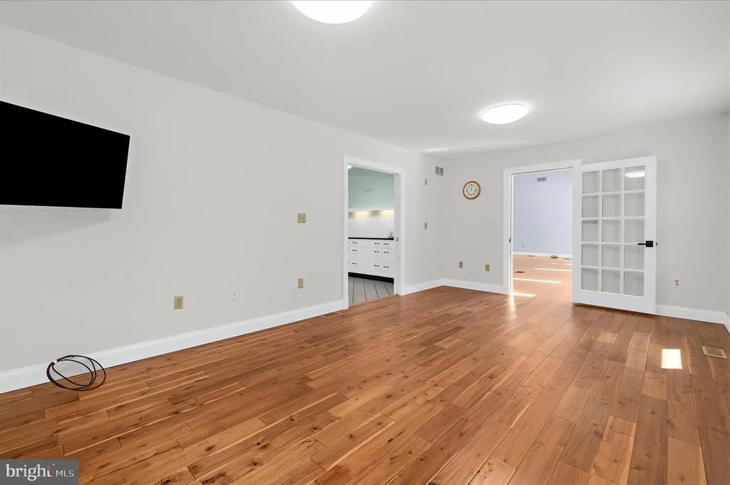 Photo of 8517 NEW CUT ROAD
