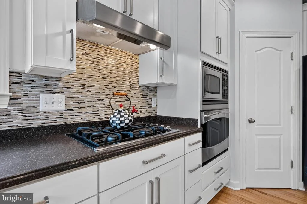 Photo of 810 MORAN DRIVE