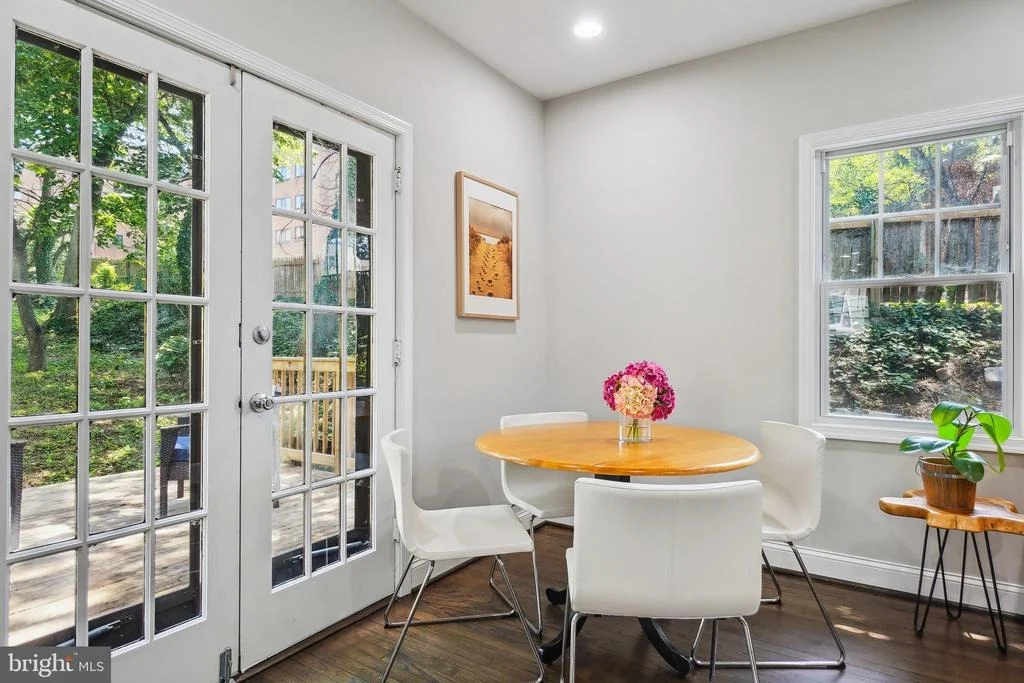 Photo of 514 SILVER SPRING AVENUE