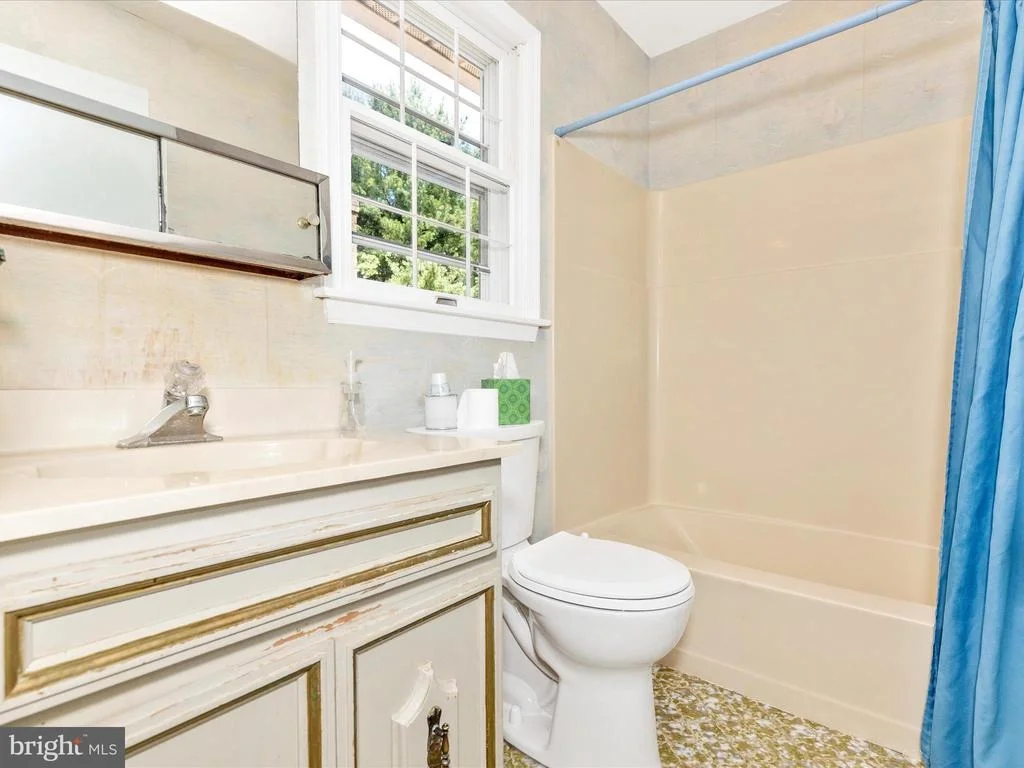 Photo of 8107 CLEARFIELD ROAD