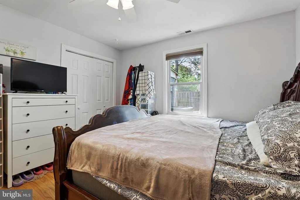 Photo of 6836 STANDISH DRIVE
