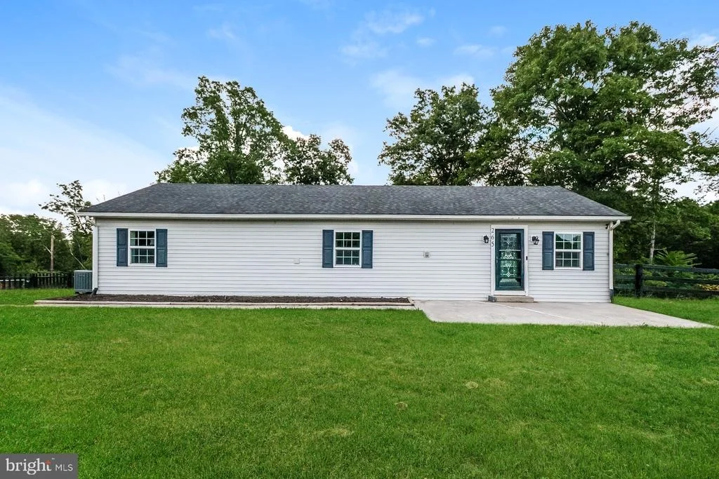 Photo of 265 MCDONALD ROAD