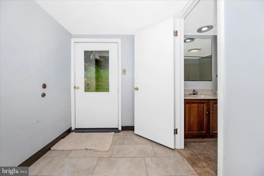 Photo of 6419 ZITTLESTOWN ROAD