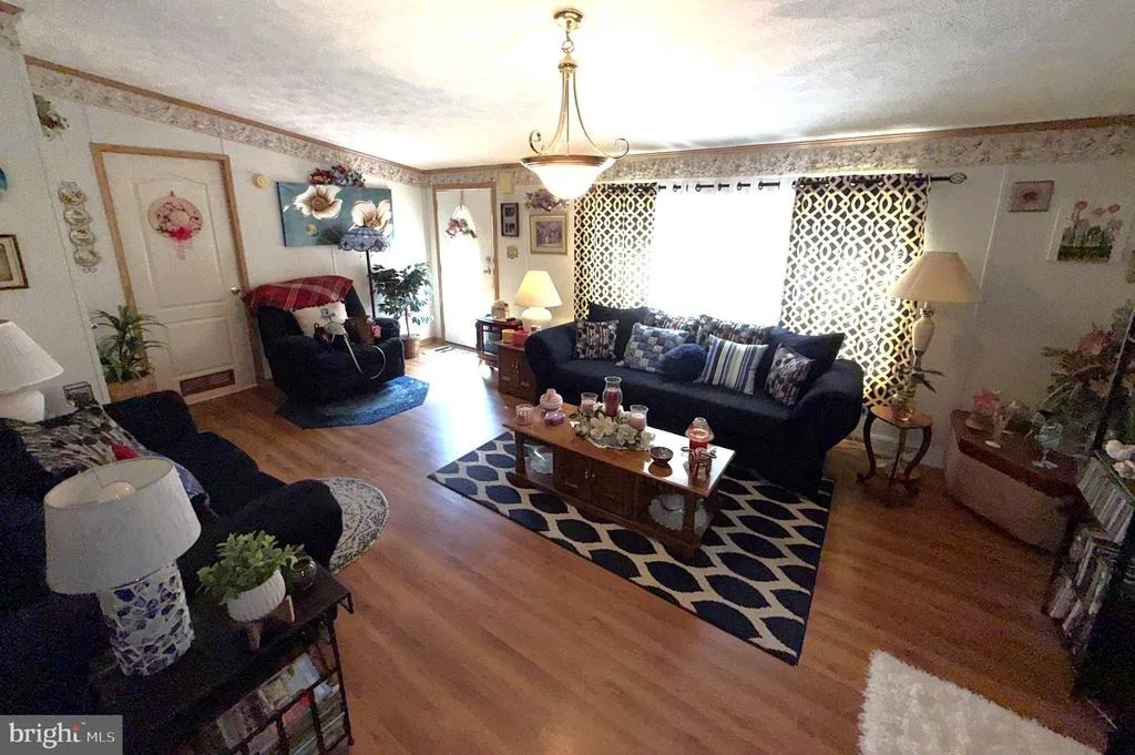 Photo of 8007 FAIR BREEZE DRIVE