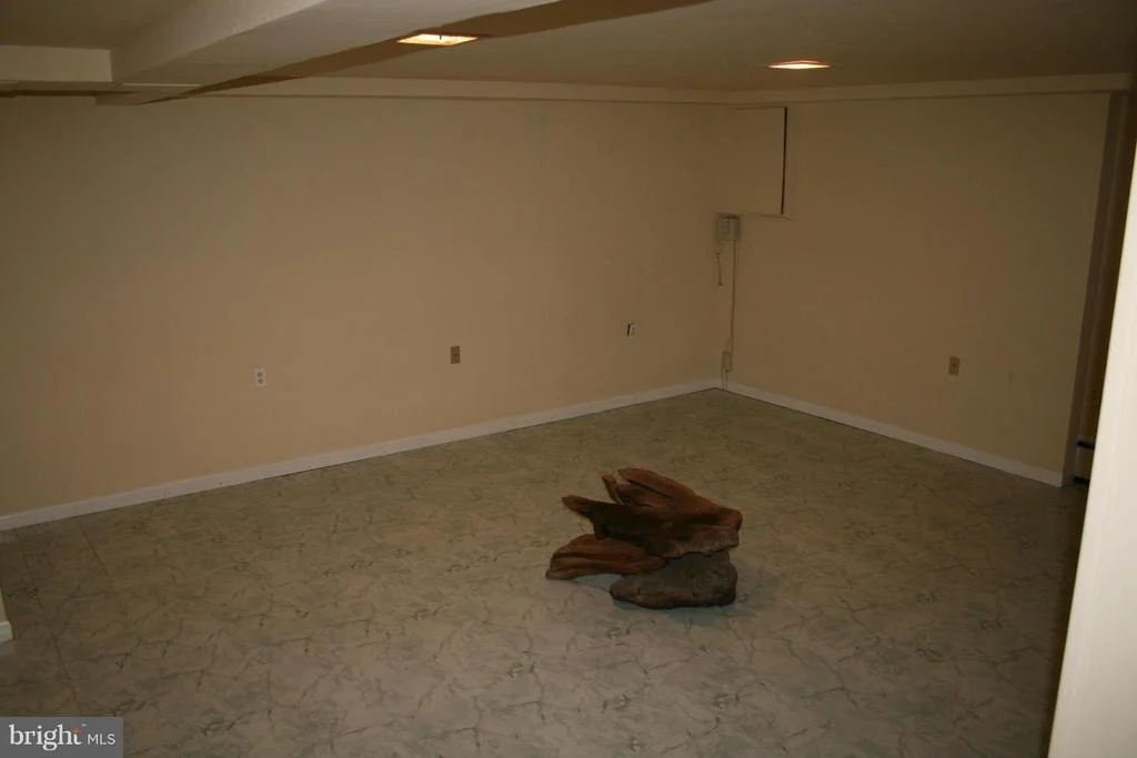 Photo of 10911 BORNEDALE DRIVE