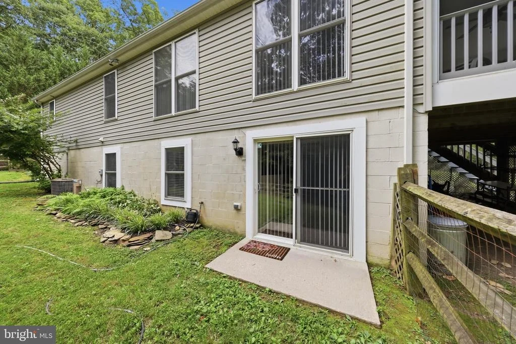 Photo of 18664 RIVERGATE ROAD