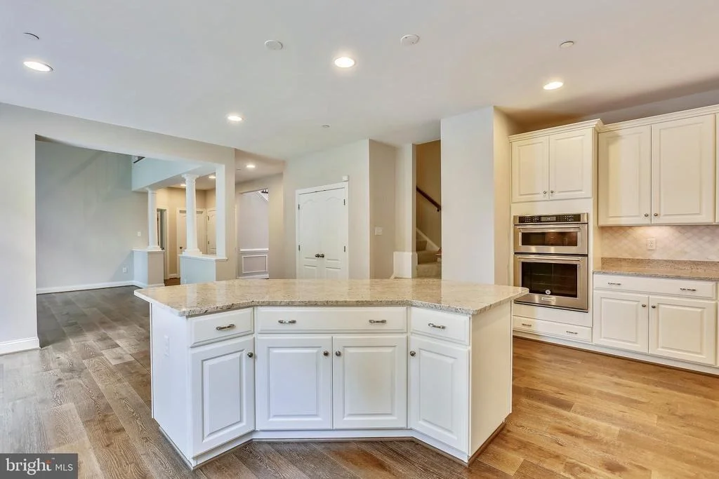 Photo of 925 GRATITUDE COURT