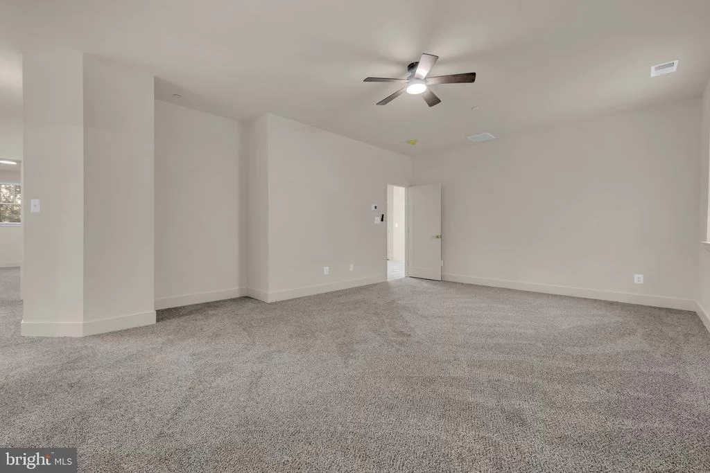 Photo of 1989 MITCHELL DRIVE