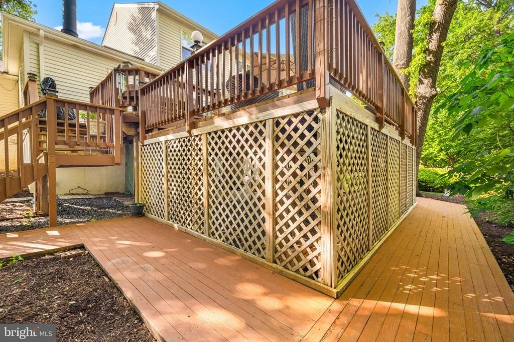 Photo of 9454 LAPSTRAKE LANE