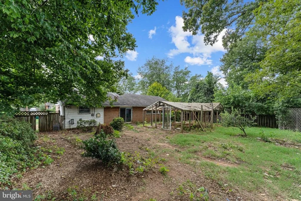 Photo of 7914 HATTERAS LANE