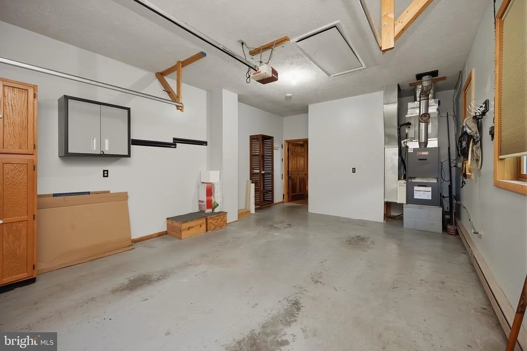 Photo of 253 GLEANINGS DRIVE