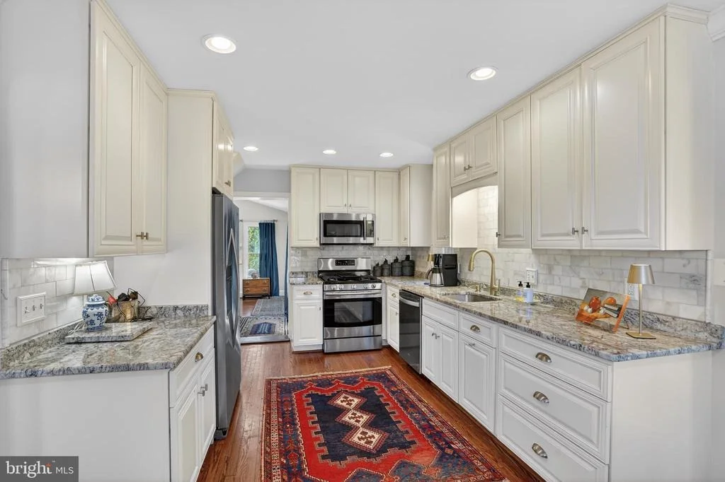 Photo of 1210 W BRADDOCK ROAD