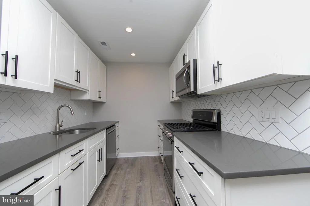 Photo of 306 TAVISTOCK