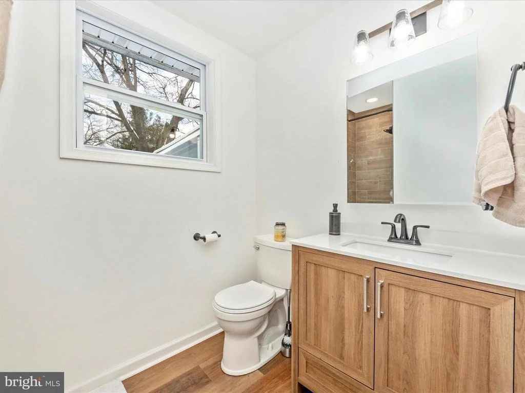 Photo of 492 BRUCE AVENUE